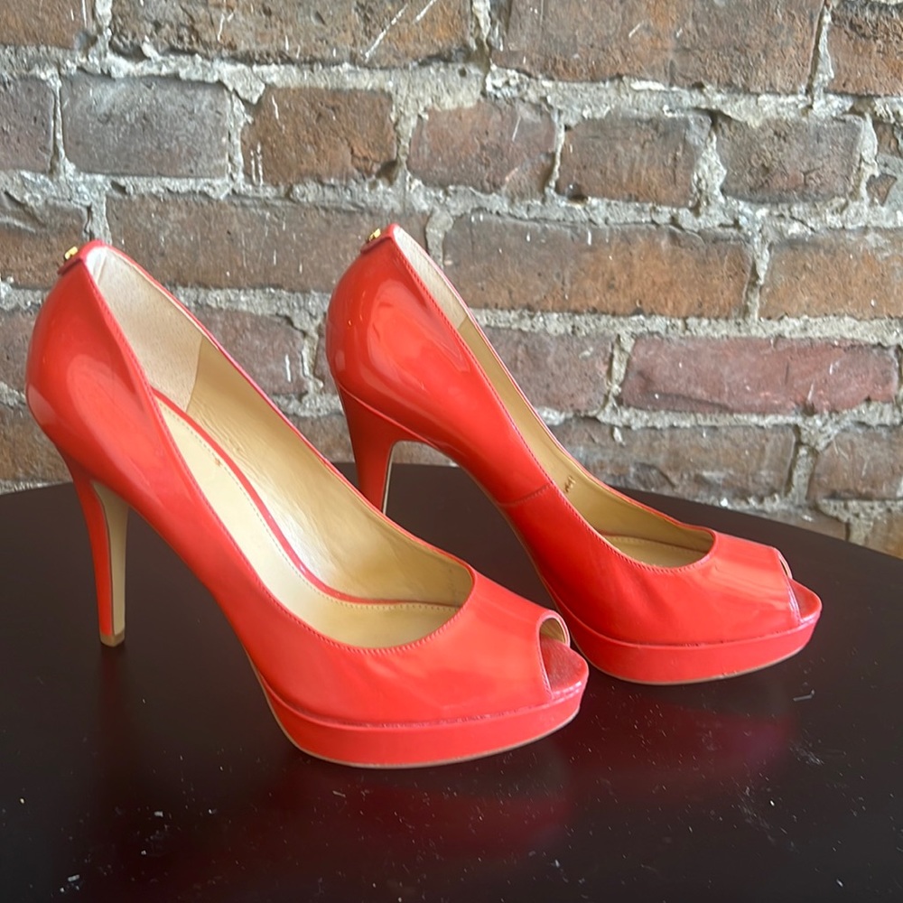 Brand new Michael Kors heels